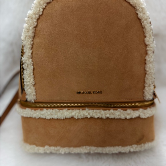 Michael Kors Camel Shearling Backpack New in Packaging - Picture 4 of 12